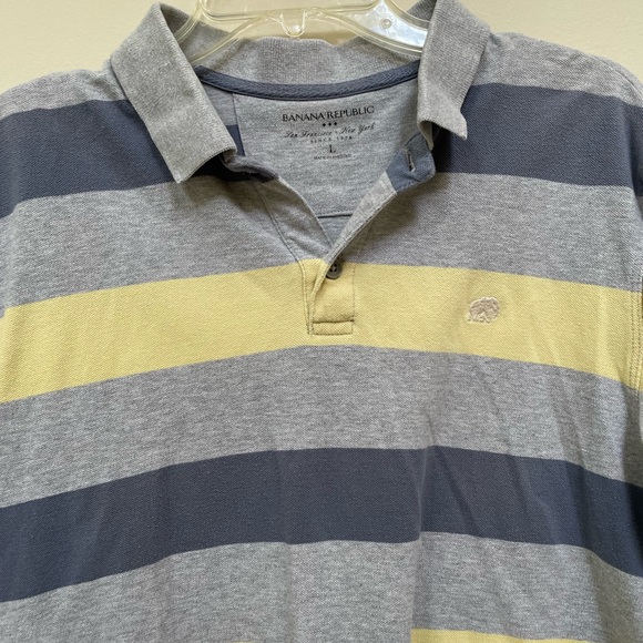 Banana Republic Mesh Polo Large - Picture 2 of 7